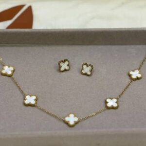 Clove set necklace