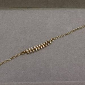 Leaf stone bracelet
